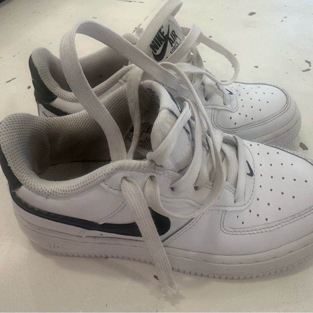 Nike Kids' Air Force 1 Sneaker - White/Black